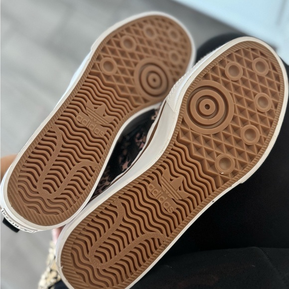 adidas leopard print platform  sneakers NIZZA in light tan/light purple - Picture 3 of 5